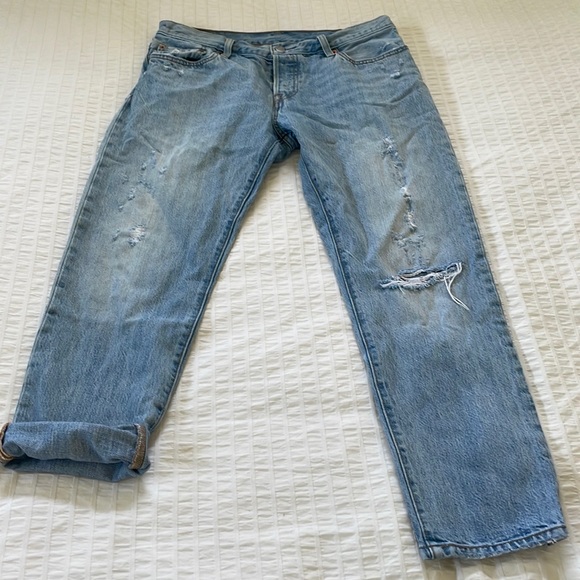 EUC Womens 501 CT Levis 28 - Picture 1 of 9